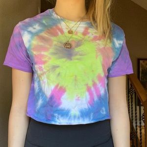 Cropped tie dye shirt